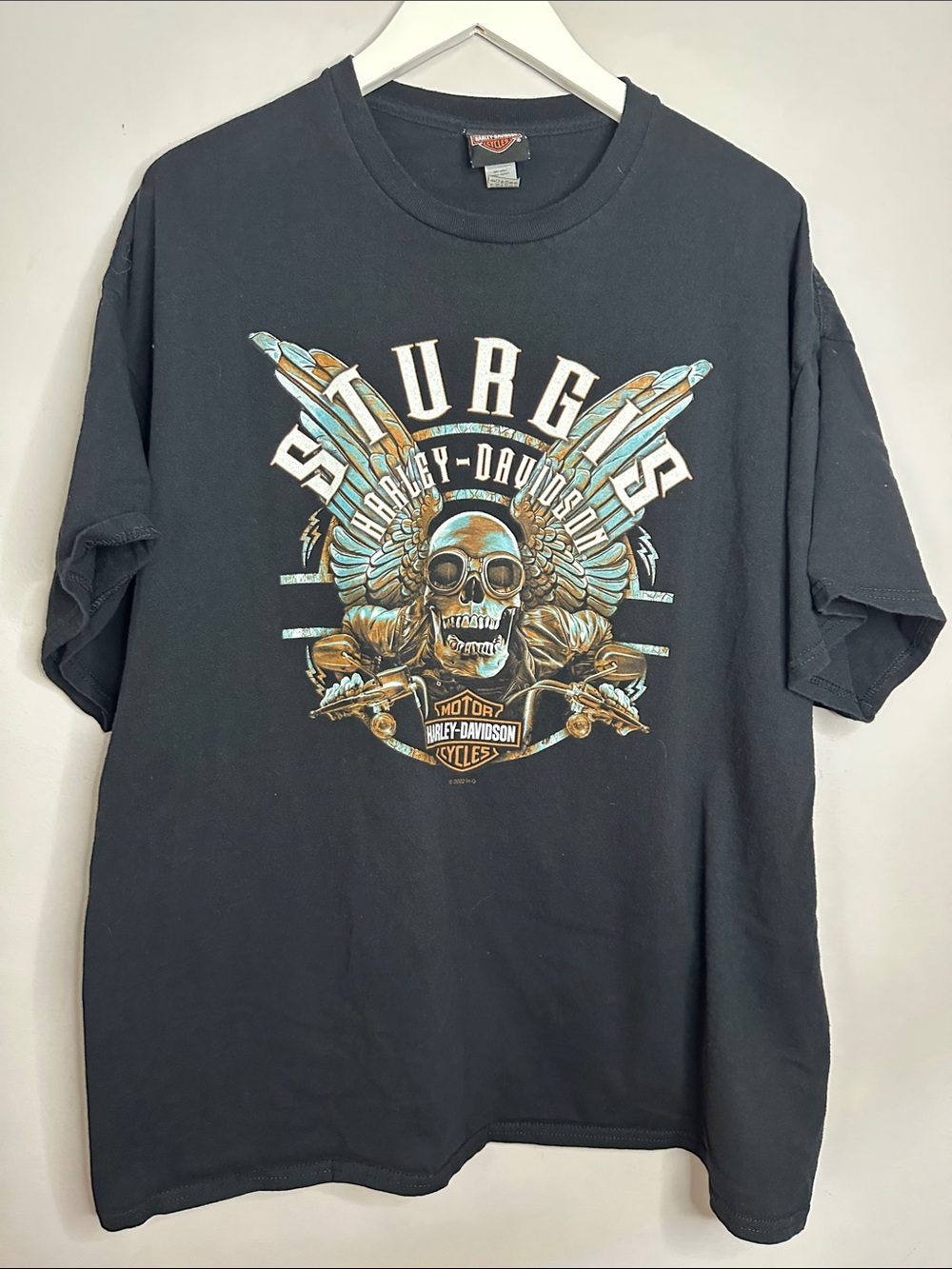 Harley-Davidson Black Tee with Gold and Teal Skull Wing Graphic size 2XL